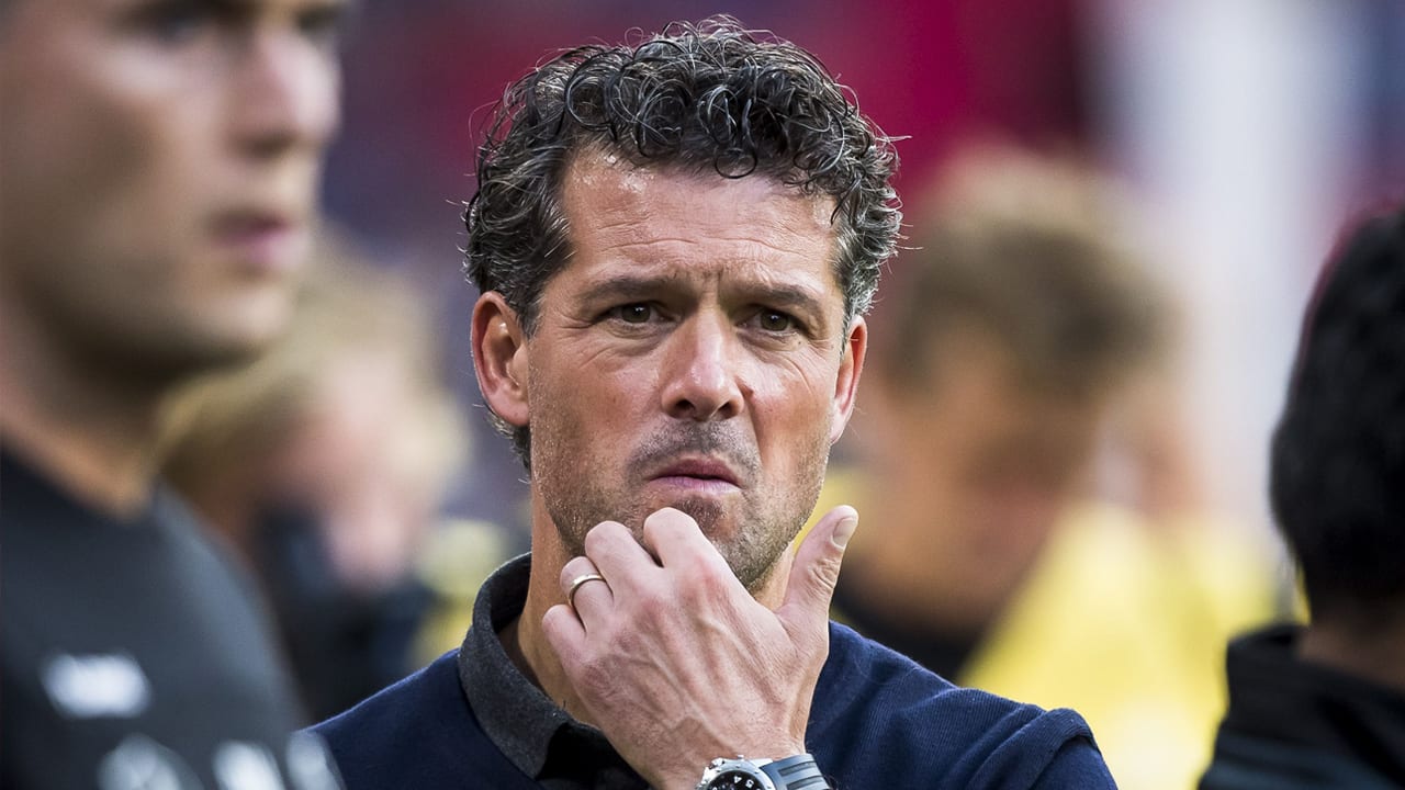 BREAKING: Roda JC ontslaat trainer De Jong