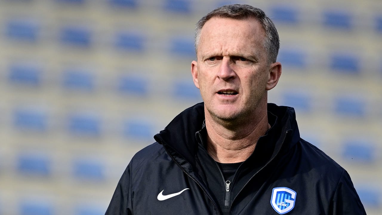 Van den Brom begint bij Racing Genk met ruime zege