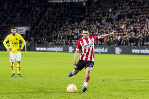 PSV mist tegen NAC geschorste Lozano