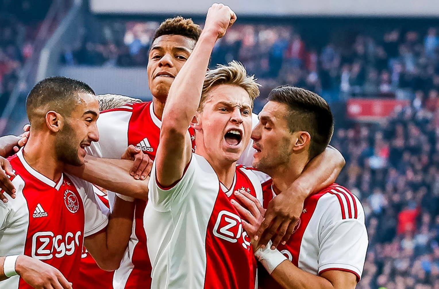 KNVB past programma Ajax opnieuw aan