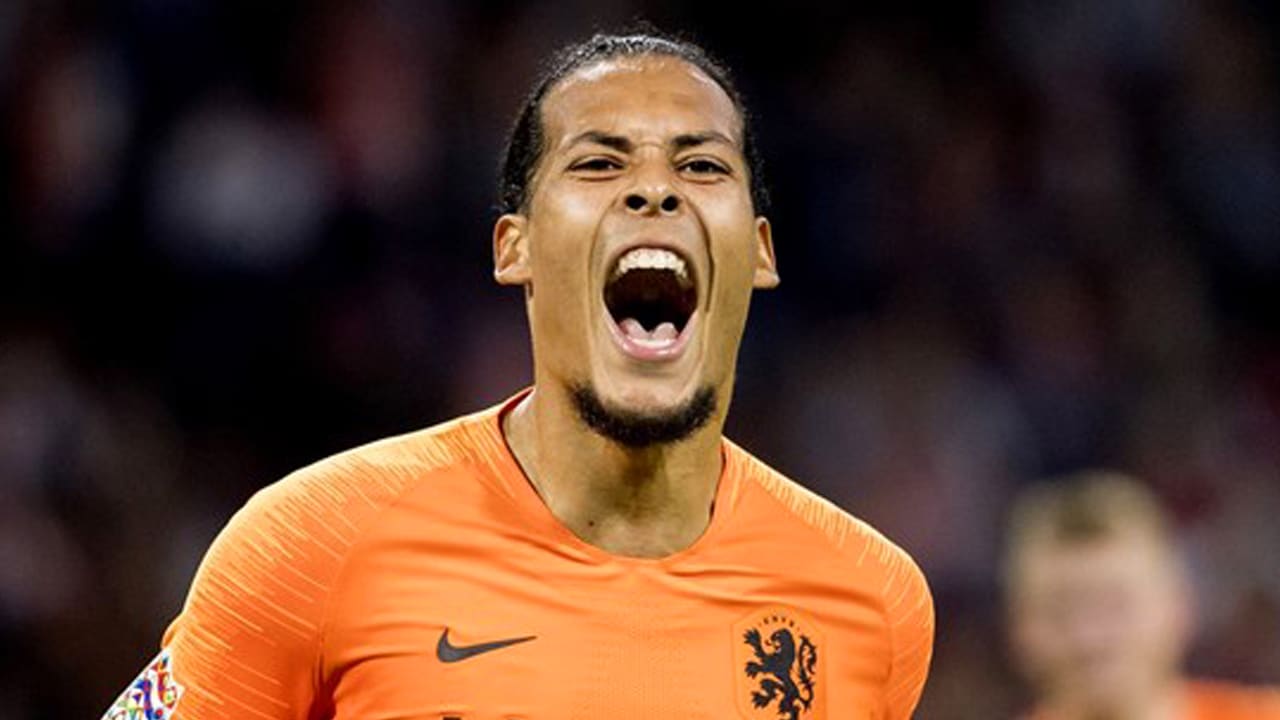 Van Dijk in race voor UEFA Speler van het Jaar