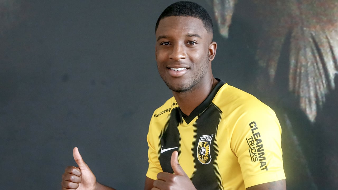 Bazoer sluit weer aan bij selectie Vitesse