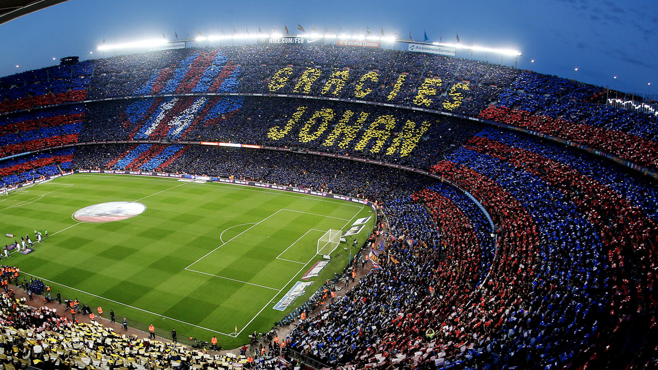 Barcelona onthult 27 augustus stadion en standbeeld voor Cruijff