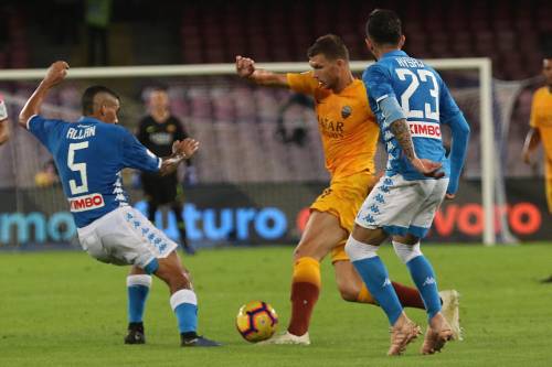 Napoli redt punt tegen AS Roma