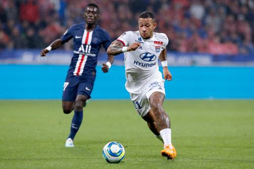 Lyon blijft zoekende en wint weer niet