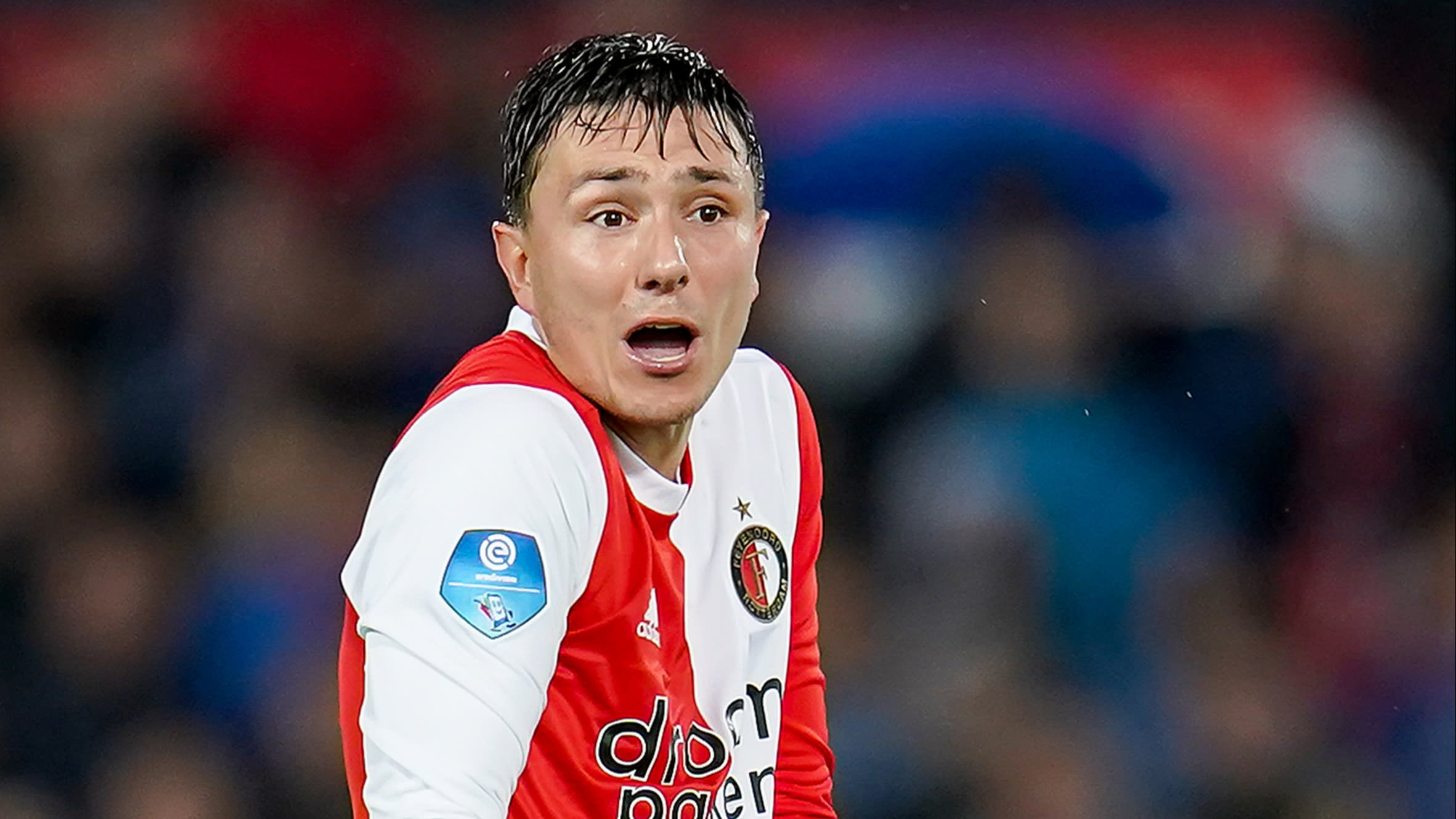 AZ bezorgt Feyenoord eerste nederlaag