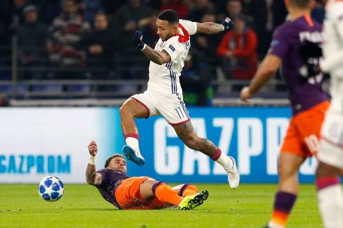 Lyon met Depay en Tete tegen Sjachtar