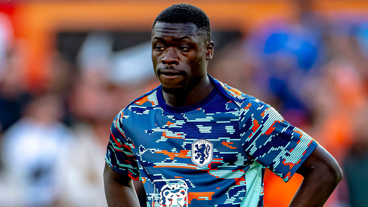 Brian Brobbey traint dag na uitvallen niet mee met Nederlands elftal