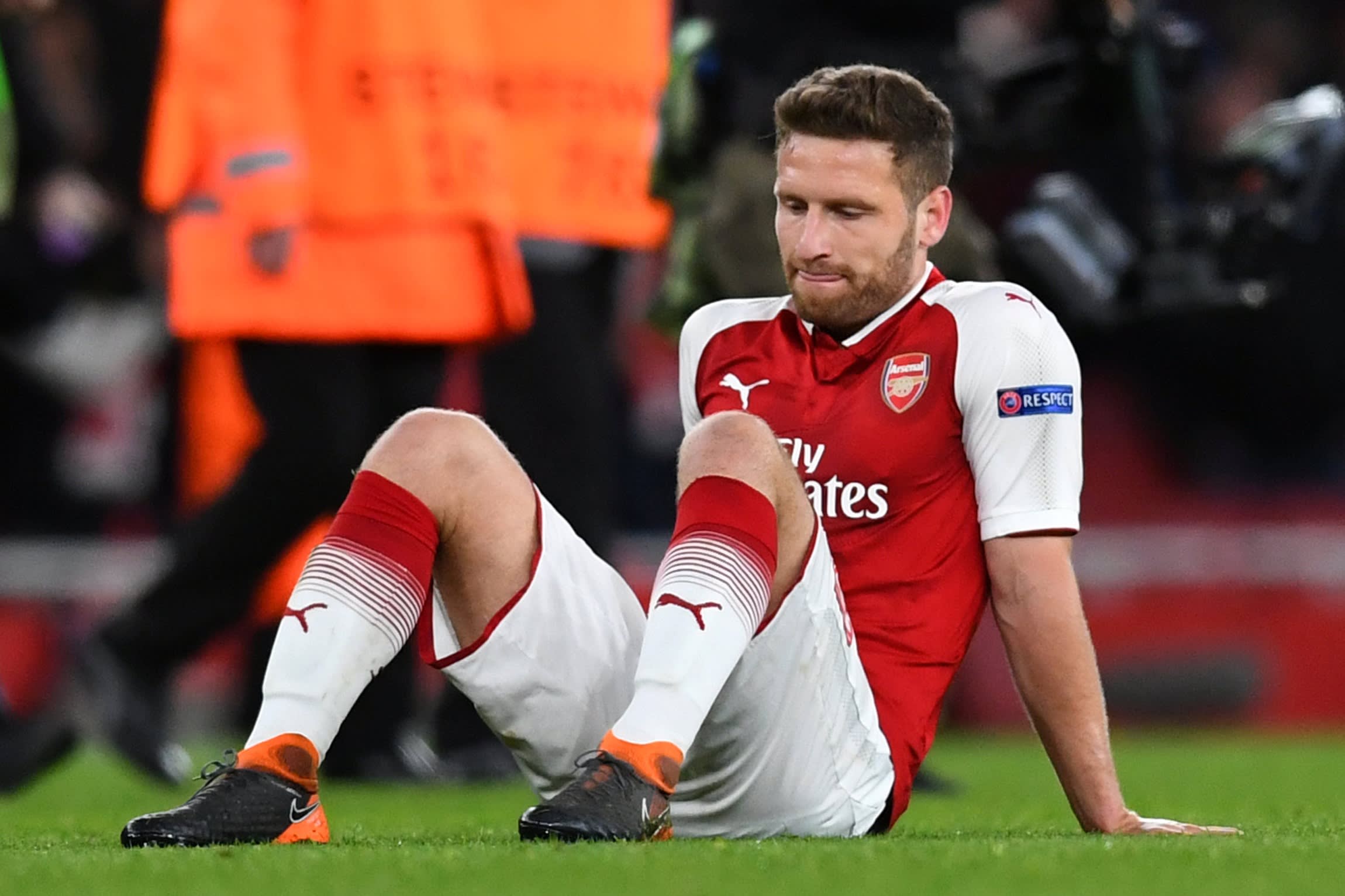 Mustafi voelt zich schietschijf bij Arsenal