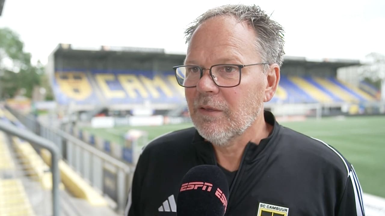 Henk de Jong keert terug op het trainingsveld: 'Ik heb heel veel geluk gehad'