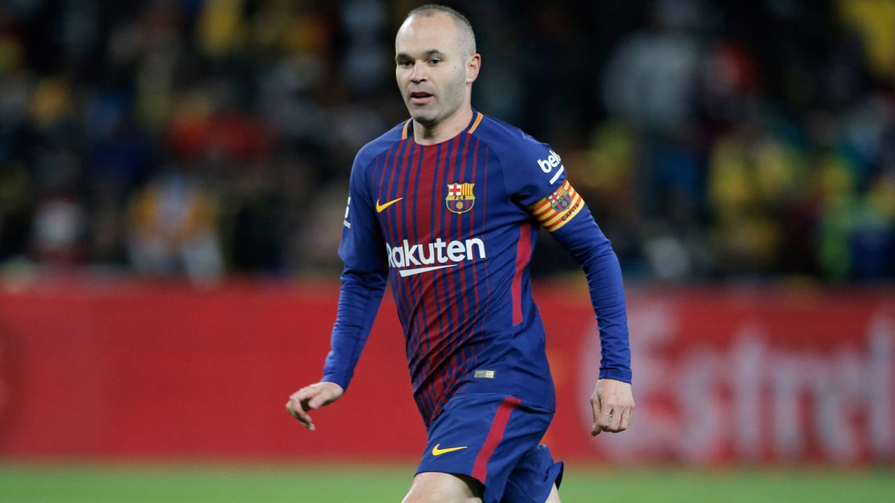 Iniesta denkt aan terugkeer bij FC Barcelona: 'Dat is mijn thuis'