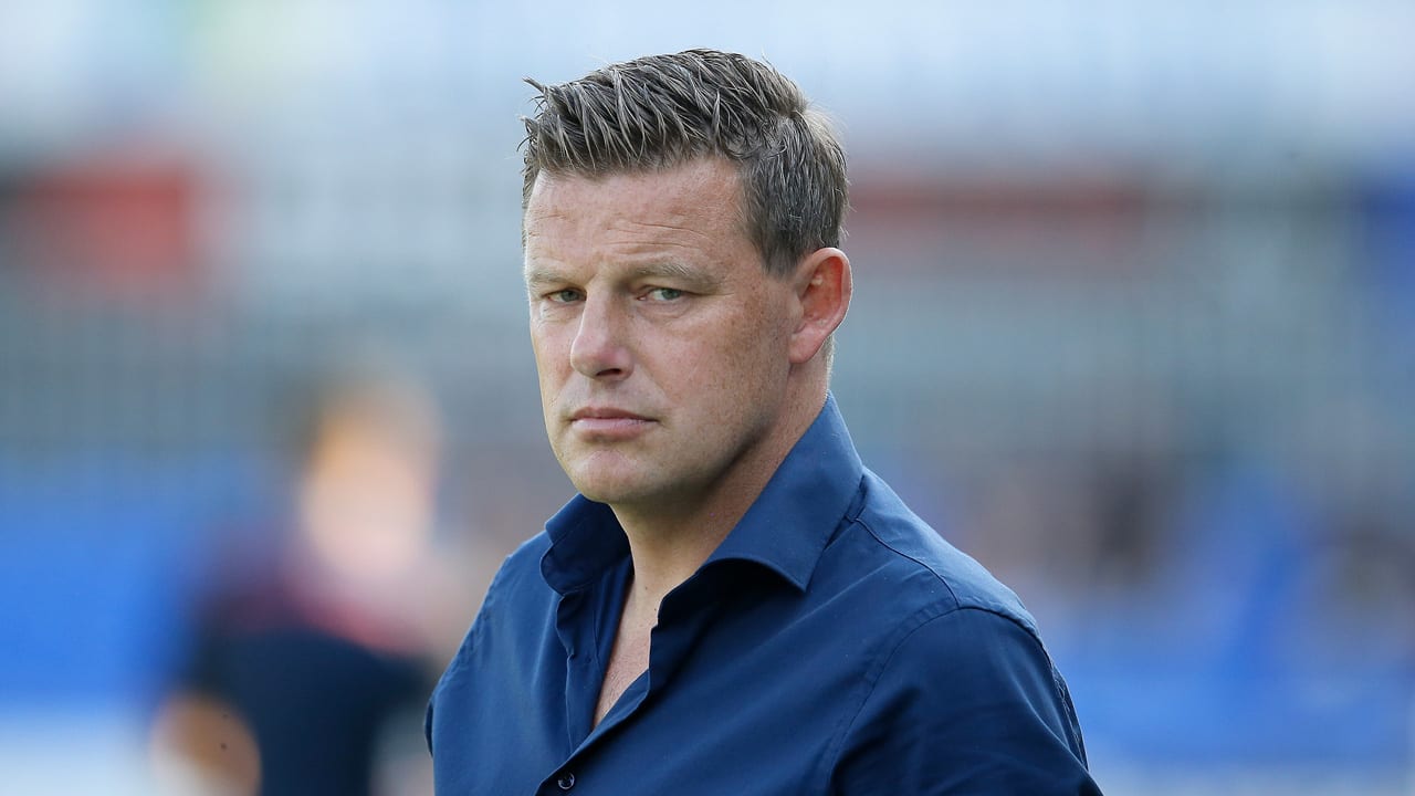'Stegeman na dit seizoen weg als trainer PEC Zwolle'