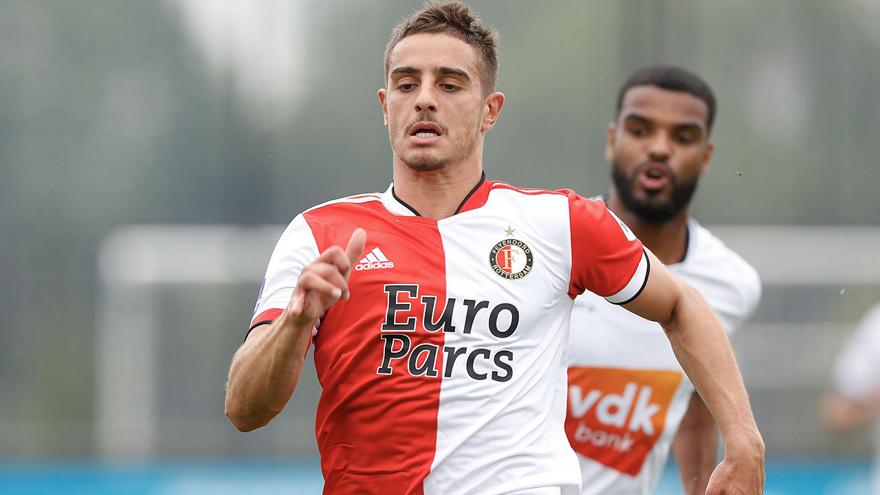 'Feyenoord-aanwinst Antonucci vertrekt mogelijk alweer uit Rotterdam'