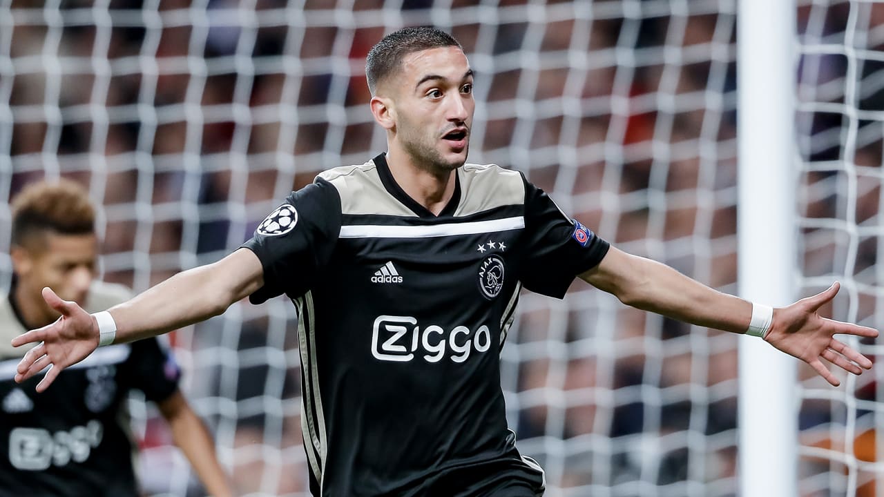 Ziyech keert terug in basisopstelling Ajax tegen RKC