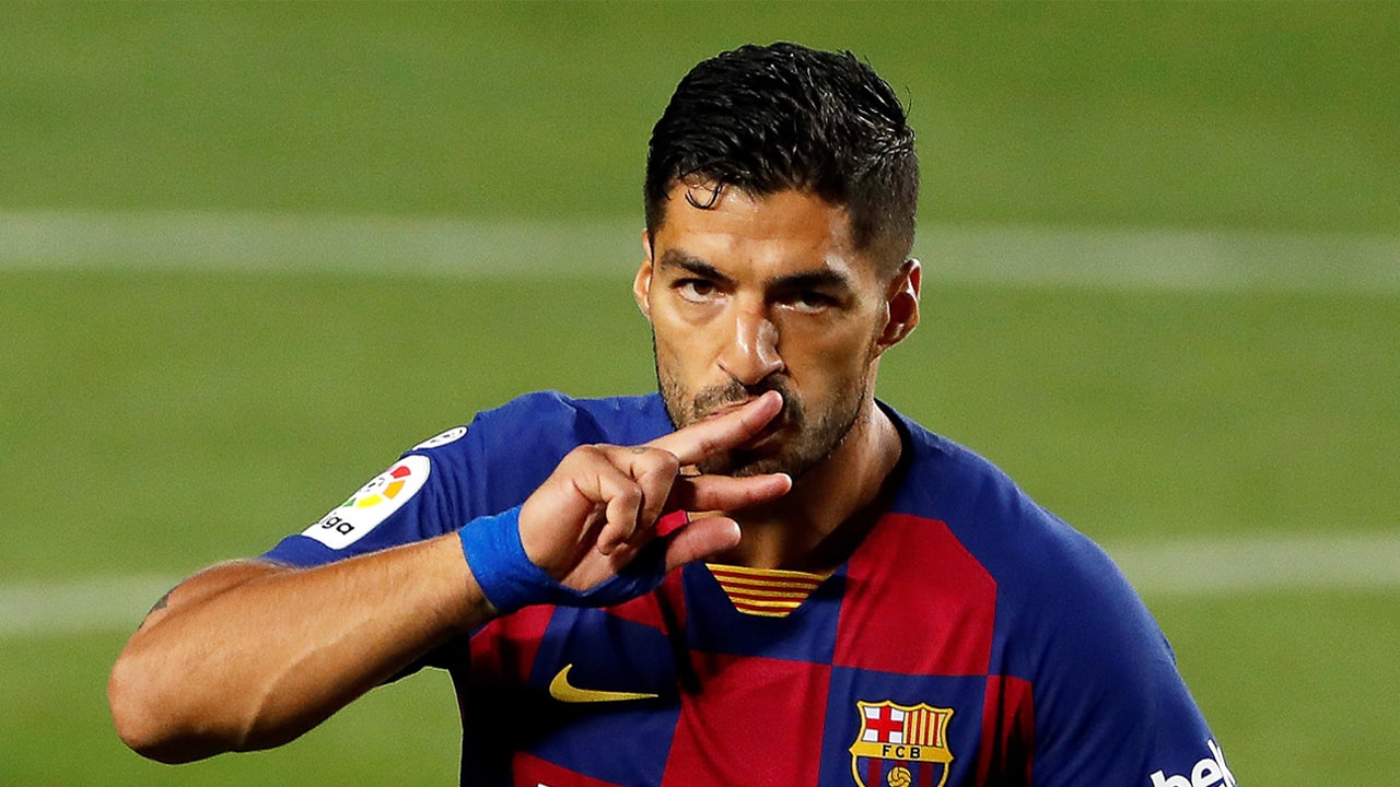 'Suárez vertrekt bij FC Barcelona en tekent tweejarig contract in Madrid'