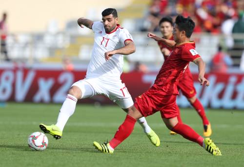 Iran en Irak moeiteloos verder in Azië Cup