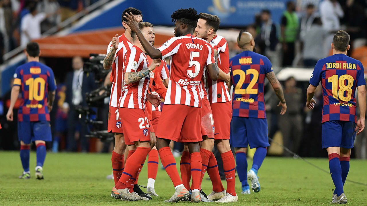 Atlético verrast Barcelona in Spaanse Supercup