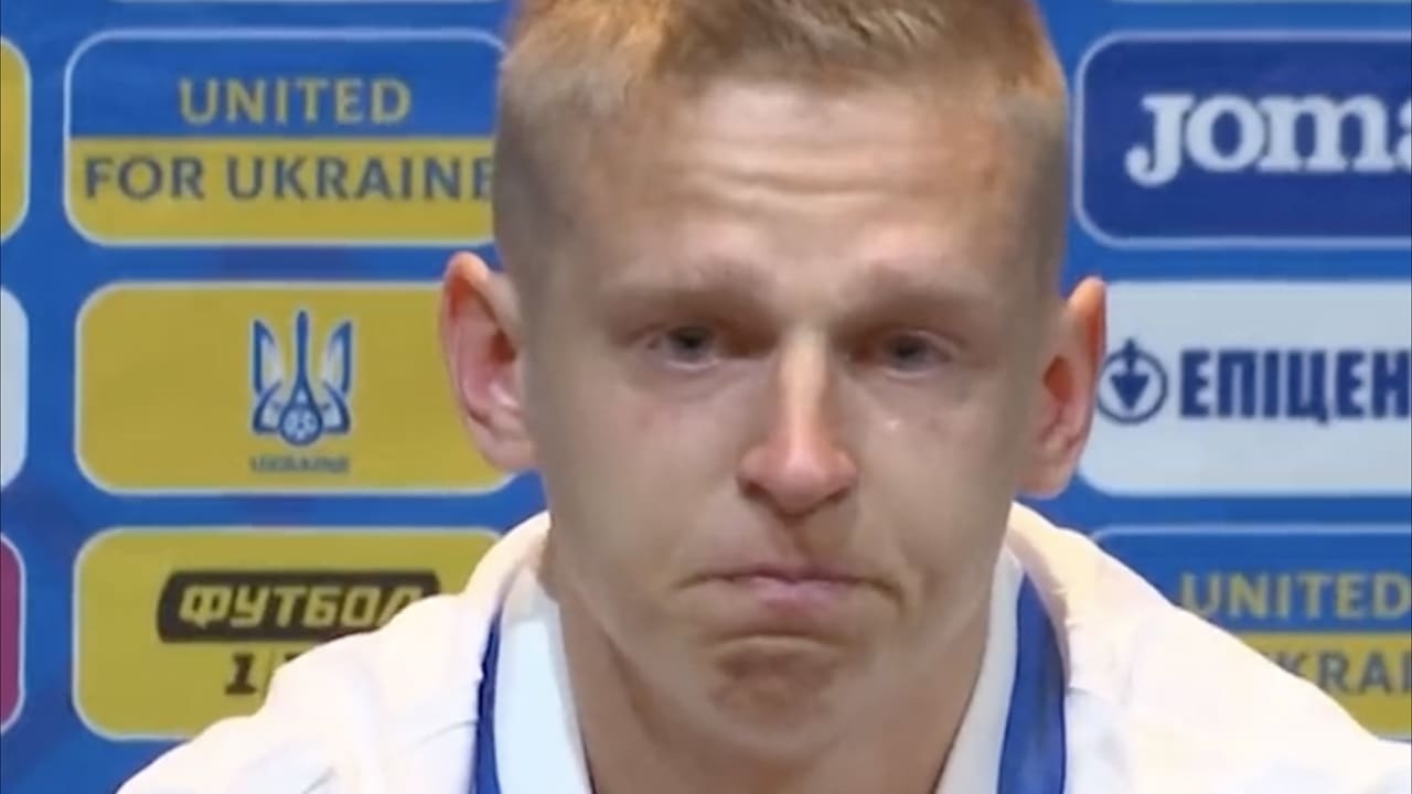 Zintsjenko in tranen voor WK-play-off Oekraïne: 'De oorlog moet stoppen'