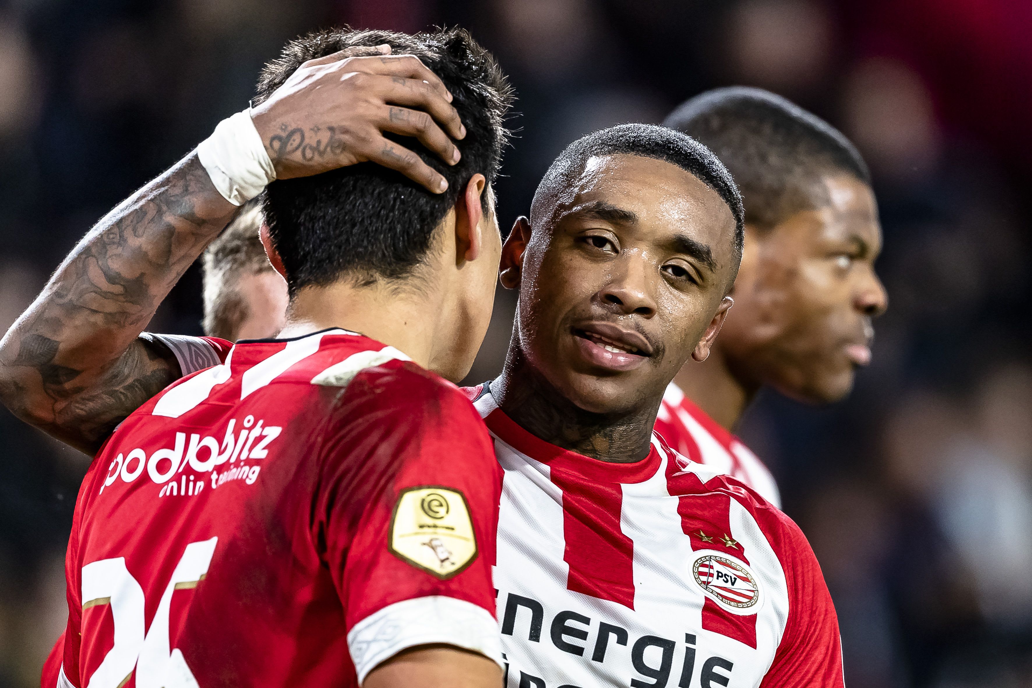 PSV zonder Bergwijn en Bruma naar Cyprus