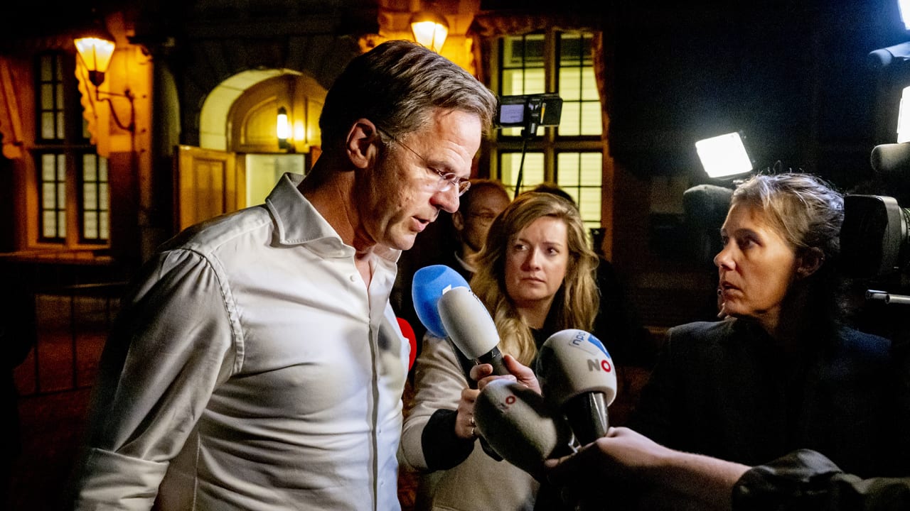 Kabinet-Rutte IV gevallen na mislukt crisisoverleg over asielbeleid