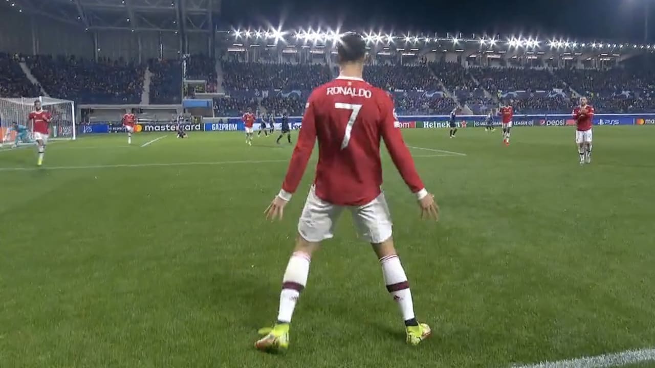 VIDEOGOAL: Cristiano Ronaldo eindstation van prachtige Manchester United-aanval 