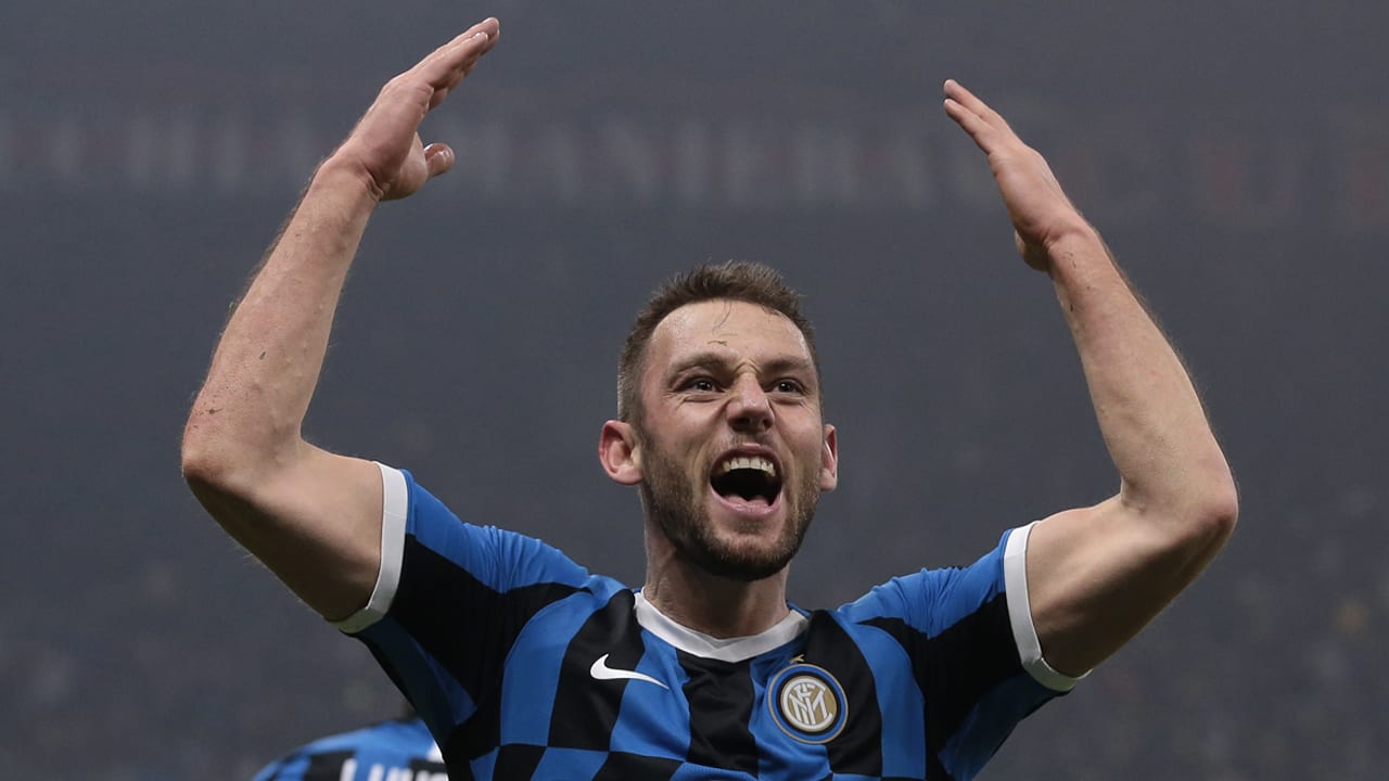 De Vrij met Internazionale kampioen in Italië na gelijkspel Atalanta