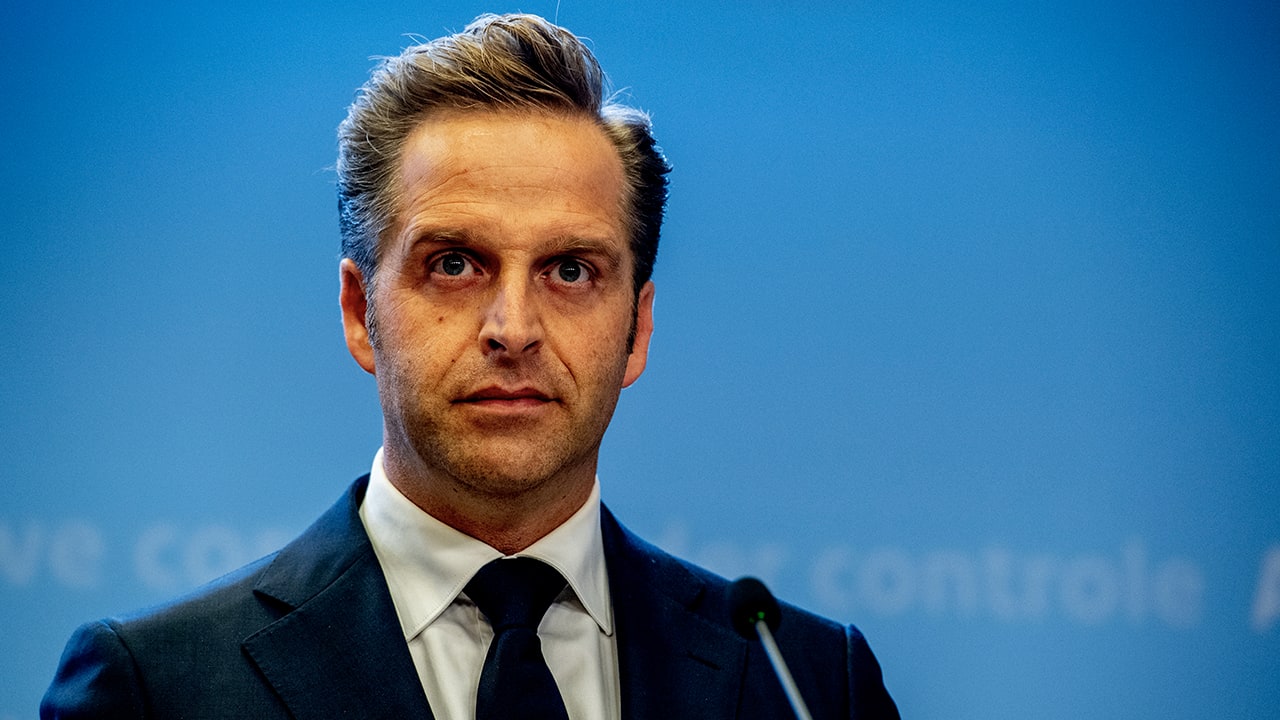 Minister De Jonge sluit bekerfinale mét publiek niet uit