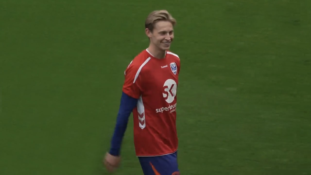 2000 fans zien Frenkie de Jong terugkeren op trainingsveld bij Oranje