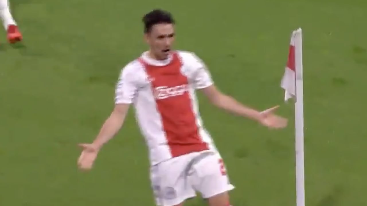 VIDEOGOAL: Berghuis schiet Ajax op voorsprong