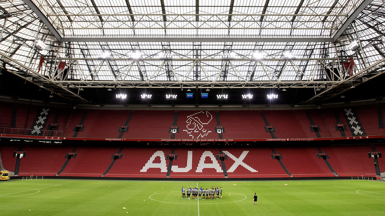 Ajax hoopt op fans bij thuisduels Champions League