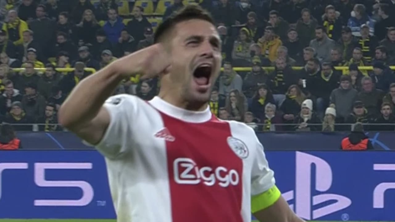 VIDEOGOAL: Tadic tikt gelijkmaker binnen voor Ajax