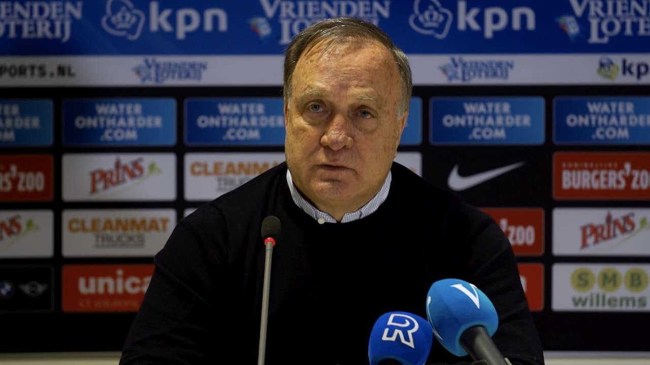 Advocaat: 'Ik denk dat Feyenoord wereldwijd groter is dan Ajax'