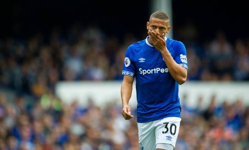 Everton met tien man gelijk bij Wolves