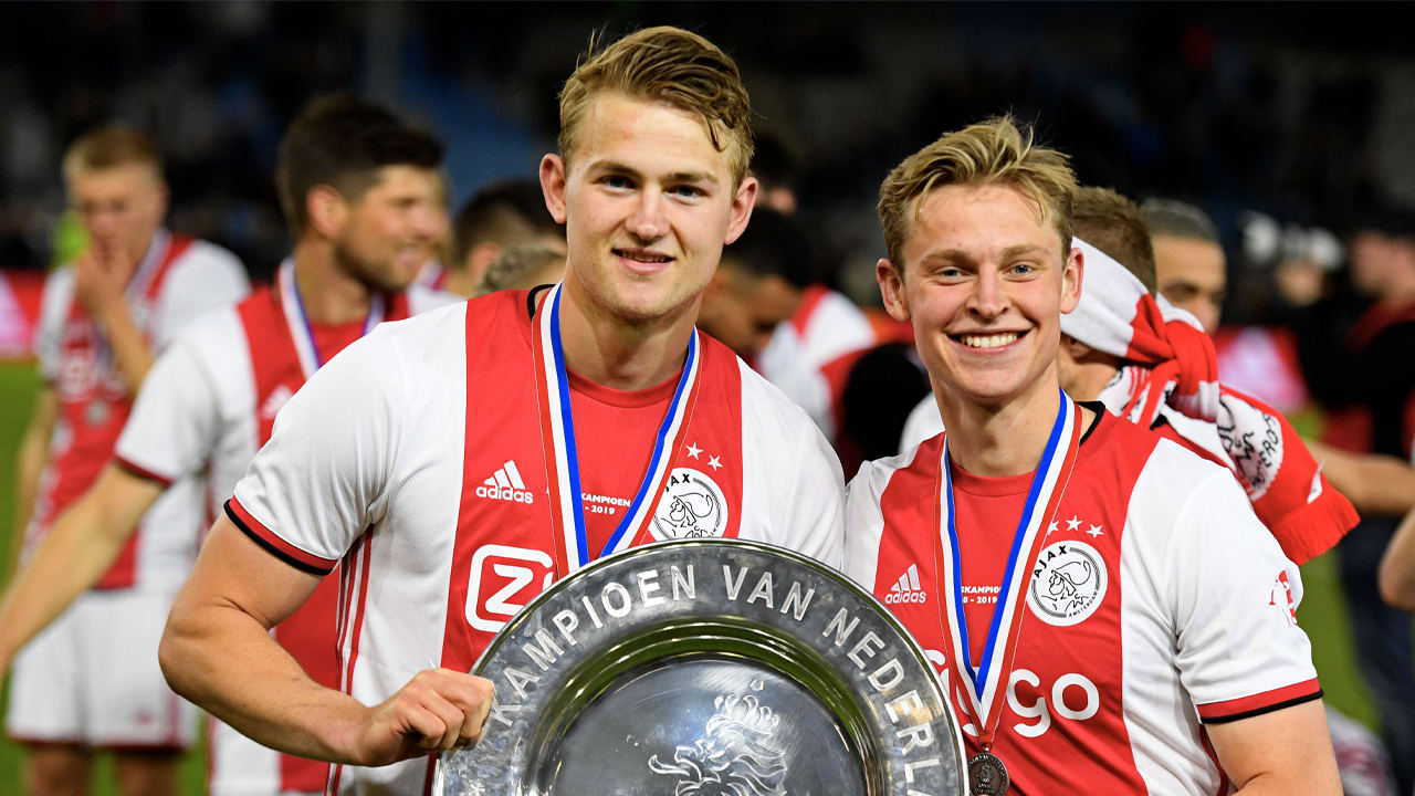 De Ligt prijst jeugdopleiding Ajax: 'De perfecte plek voor jonge spelers'