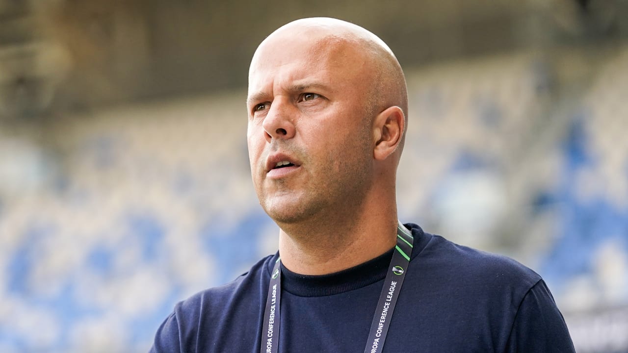 Arne Slot getipt: 'Voor Feyenoord is dit een geweldige speler'