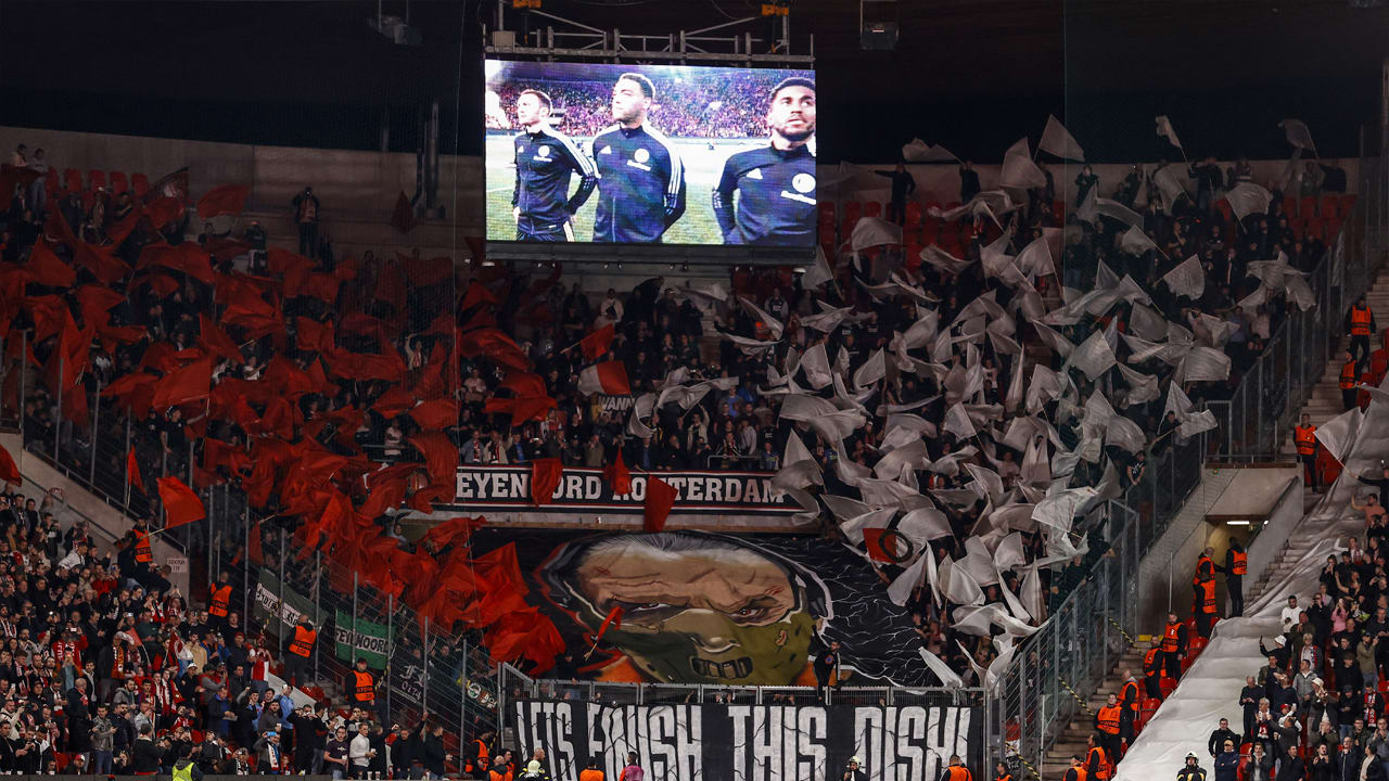 Feyenoord overweegt beroep na nieuwe geldboete UEFA
