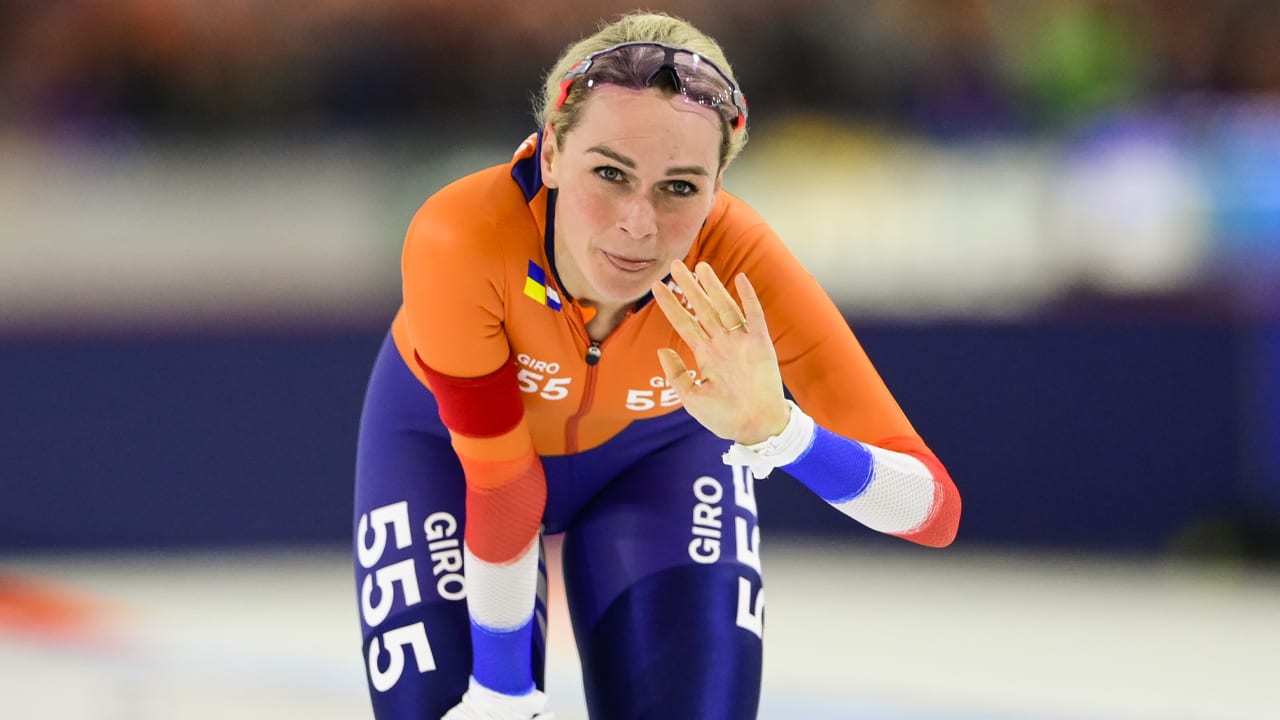 Irene Schouten wint laatste 3000 meter en wereldbeker