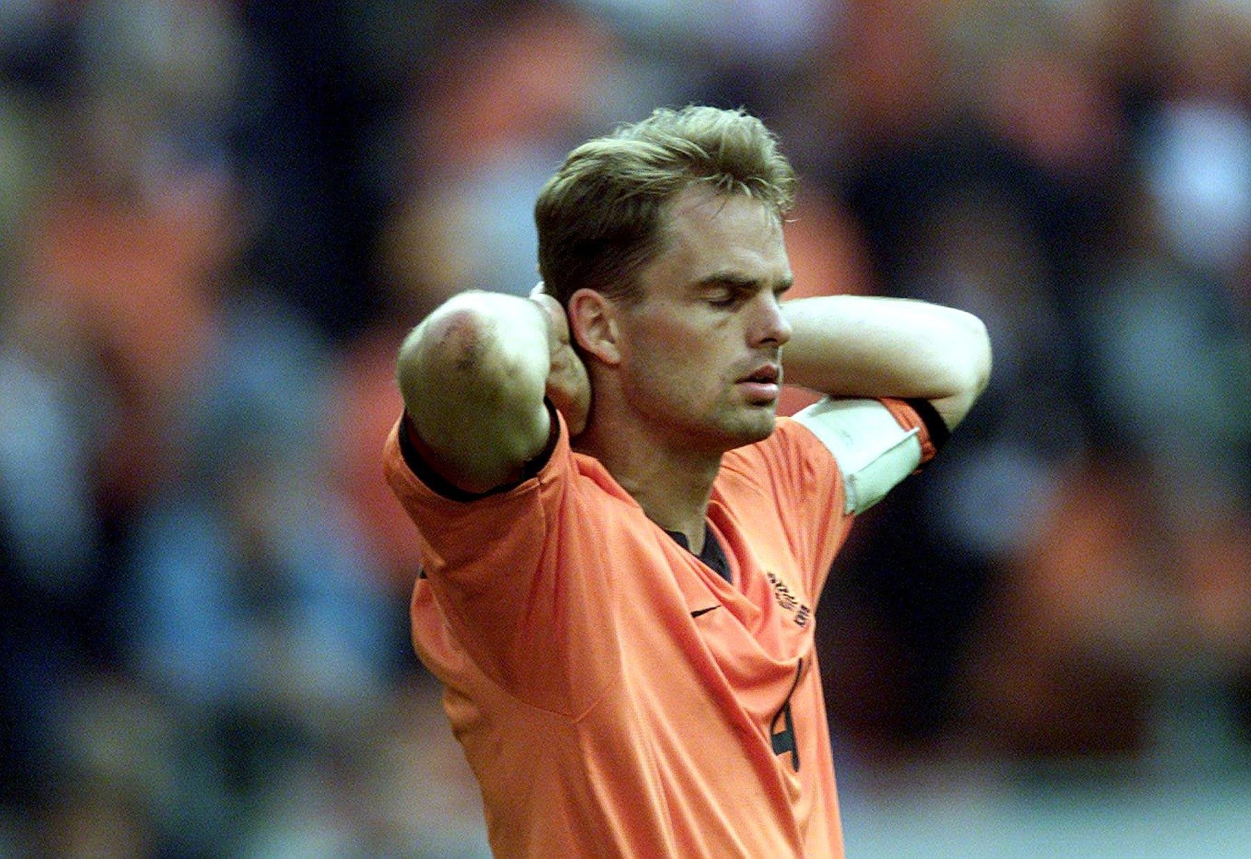 De Boer nog steeds ziek van EK 2000: 'We hadden gewoon Europees kampioen moeten worden' 