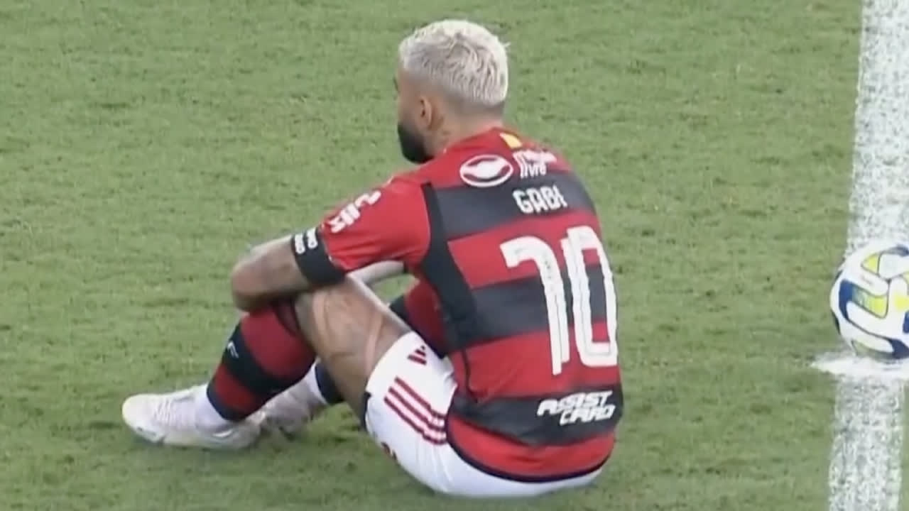 Video: Flamengo steunt oud-speler Vinícius Júnior met zitprotest tegen racisme