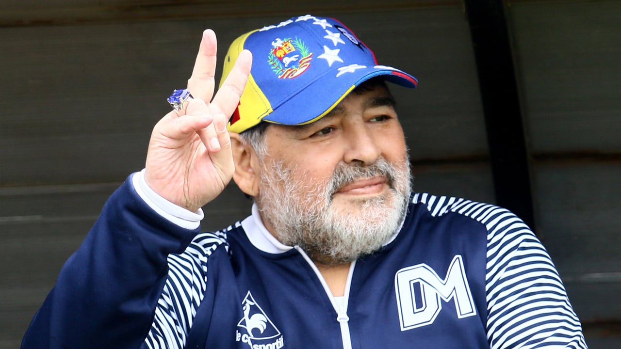 'Hersenoperatie Maradona succesvol verlopen' 