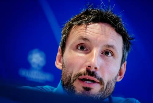 Van Bommel: wel realistisch blijven