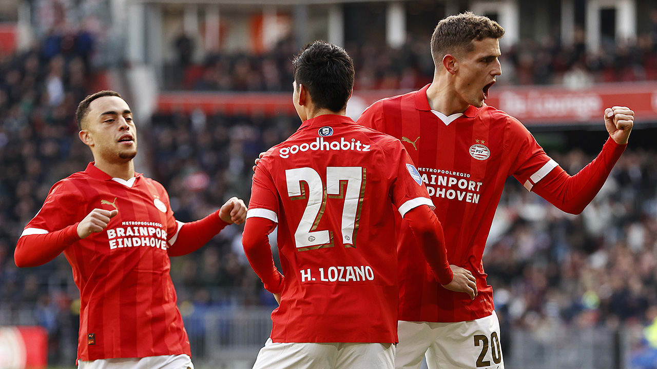 PSV behoudt ongeslagen status na ruime zege op PEC Zwolle