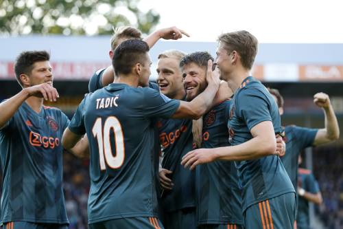 Ajax stelt 34e landstitel veilig