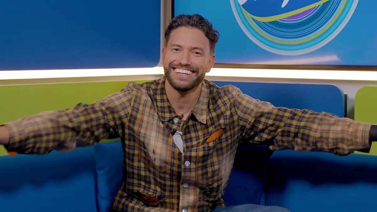 Rolf Sanchez zingt Bruno Mars en Elton John 🎤