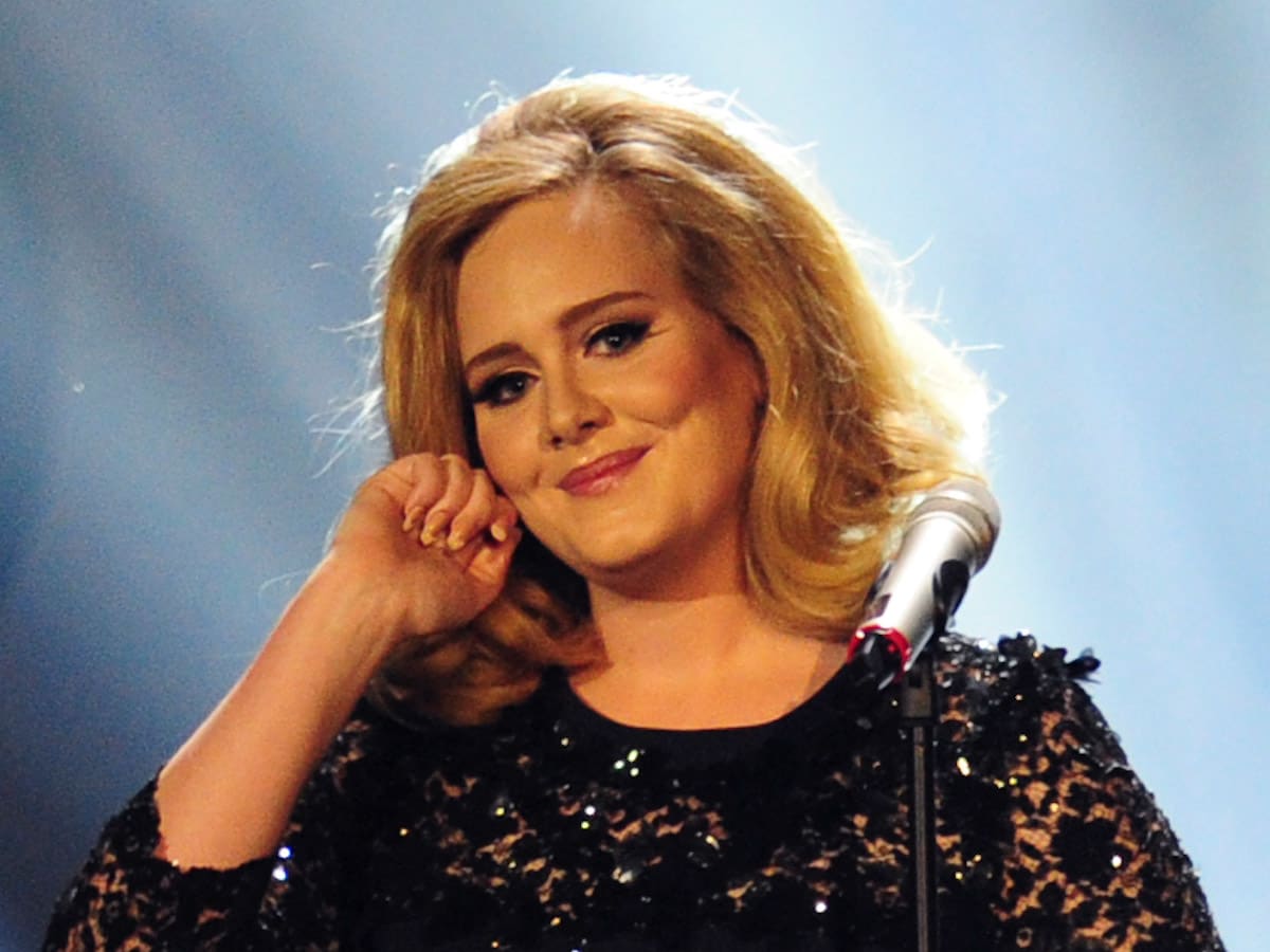 Heeft Adele echt een nieuw nummer opgenomen met Nicki Minaj?