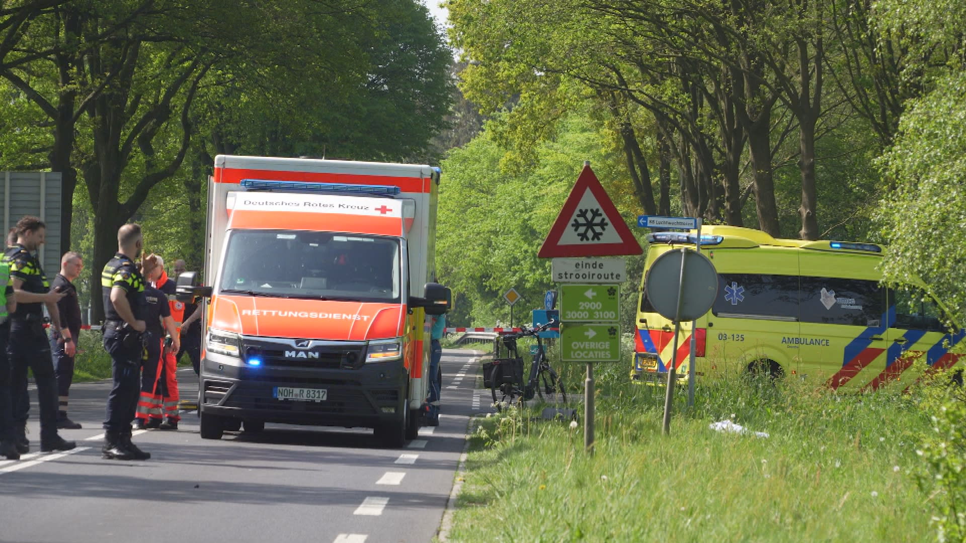 Fietsster (81) overleden door aanrijding met auto bij Schoonebeek