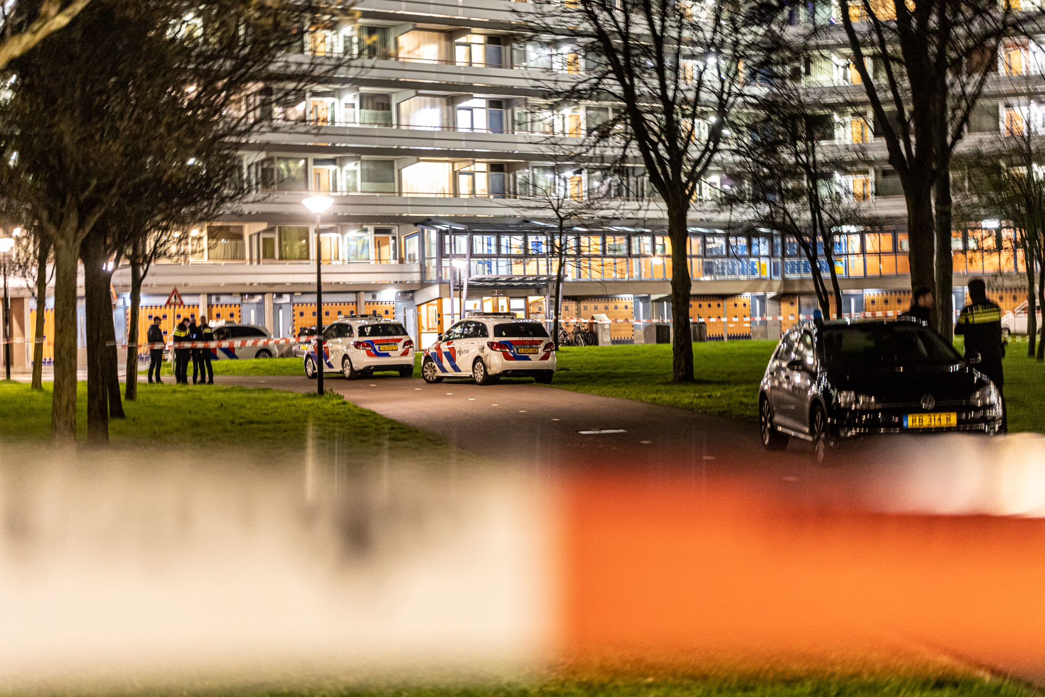 Politie schiet gericht bij aanhouding jonge overvallers Amsterdam