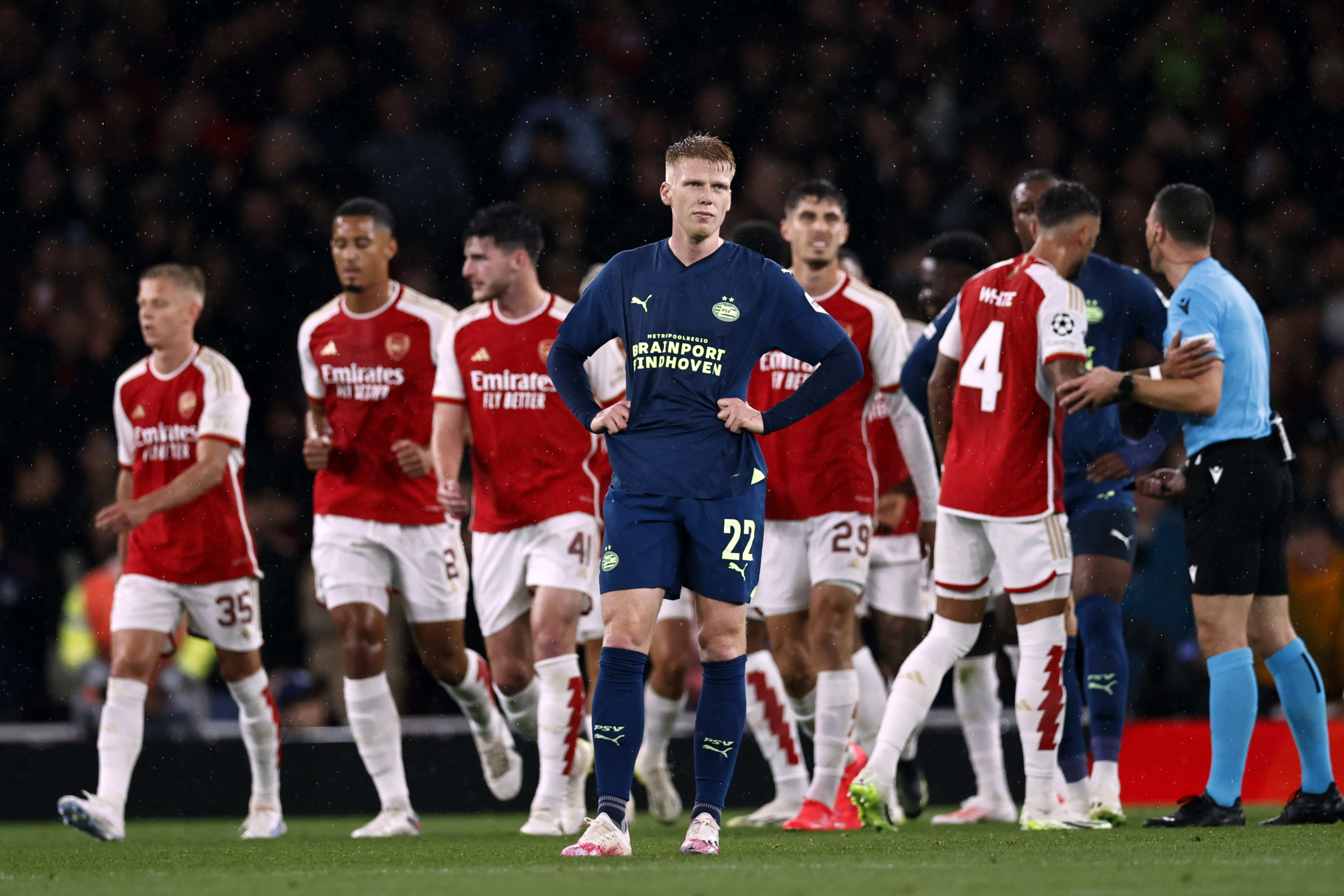 Arsenal maatje te groot voor PSV in eerste Champions League-wedstrijd in vijf jaar tijd