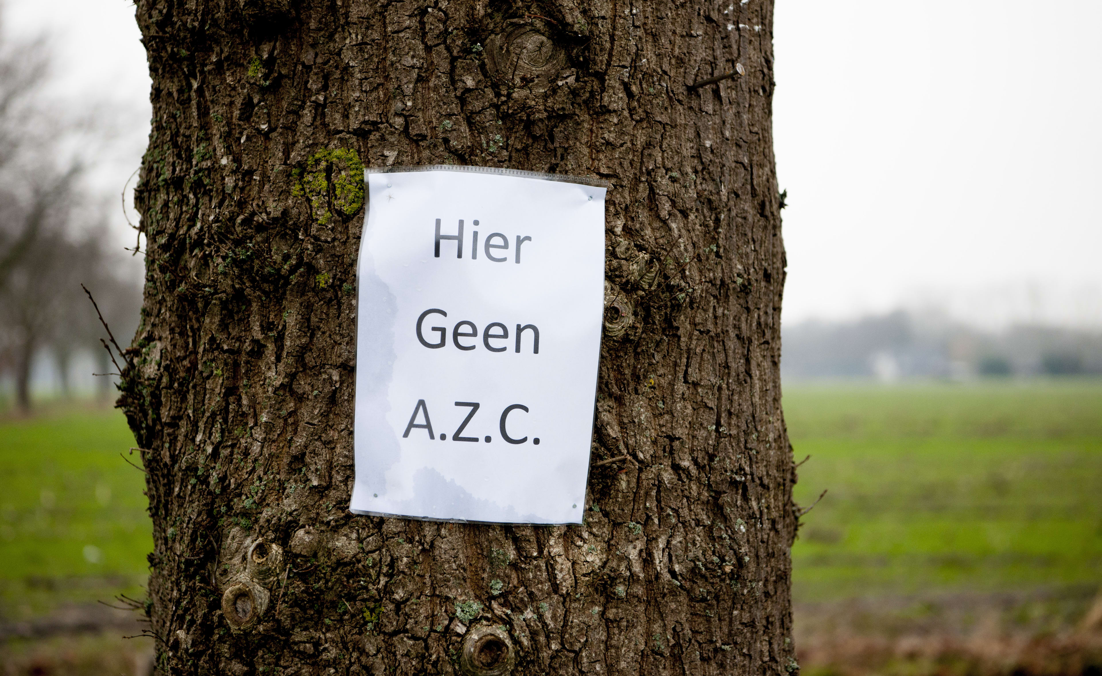 Inwoners Midden-Delfland protesteren tegen mogelijke komst azc