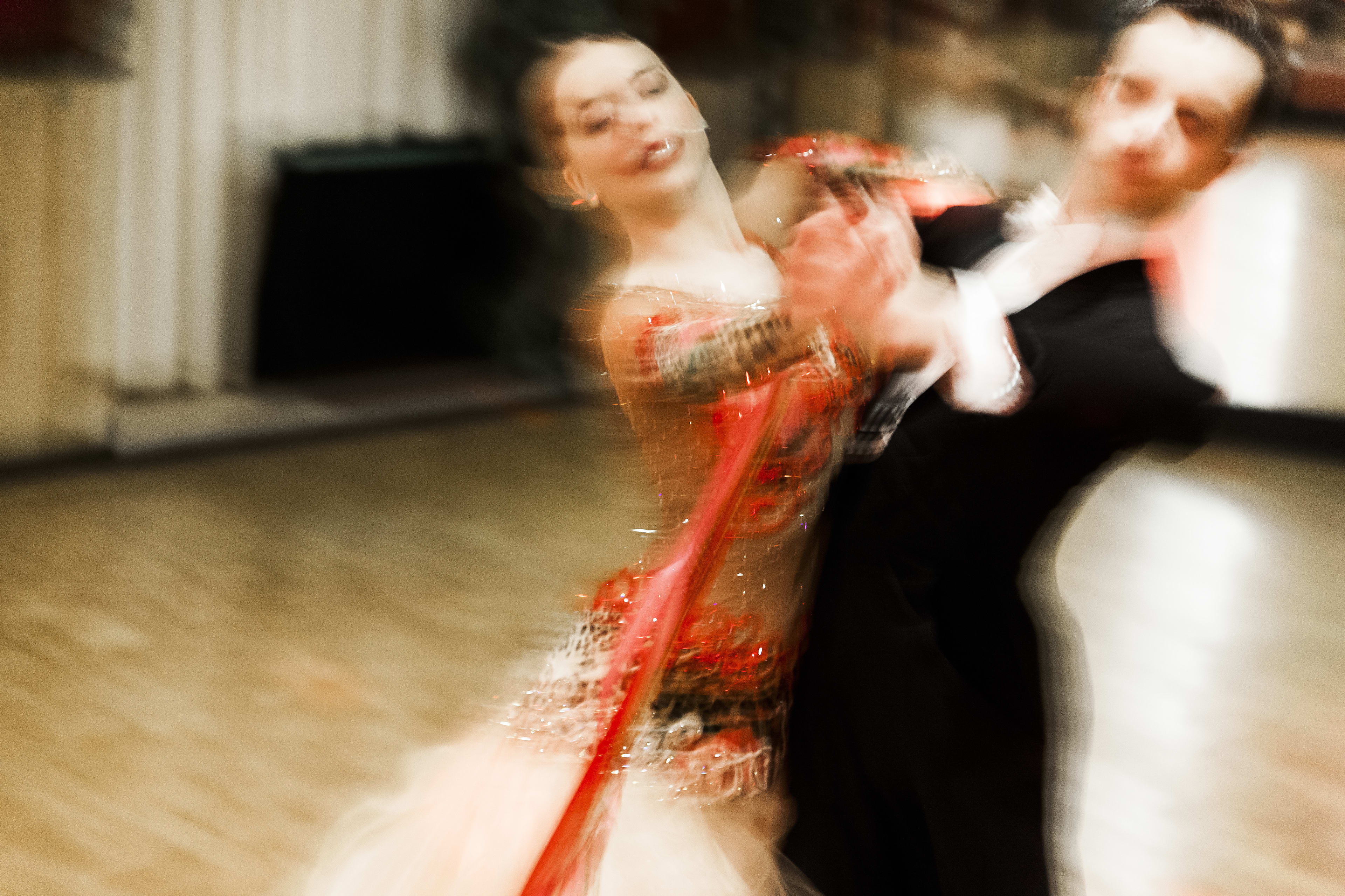 Schokkende cijfers in uitgelekt rapport: 4 op 10 dansers maakt grensoverschrijdend gedrag mee